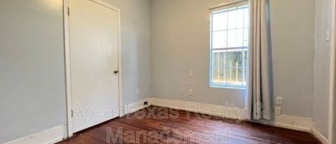 Building Photo - 3511 Palmer St