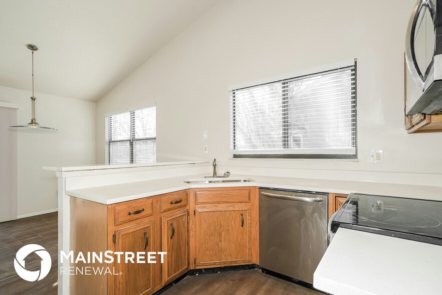 Building Photo - 3870 Hope Haven Dr