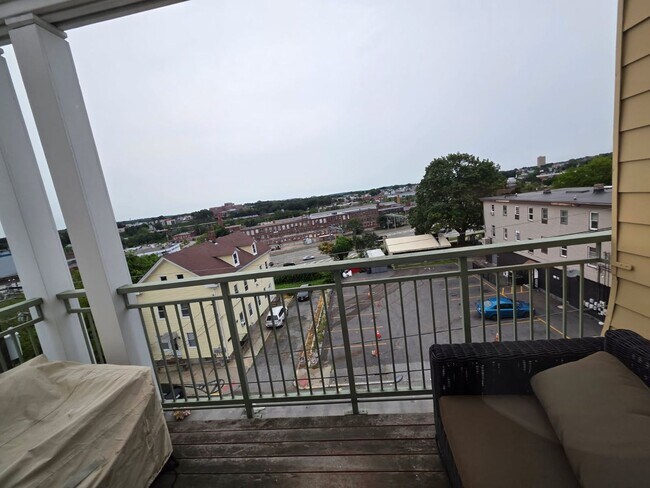 Building Photo - 333 Atwells Ave