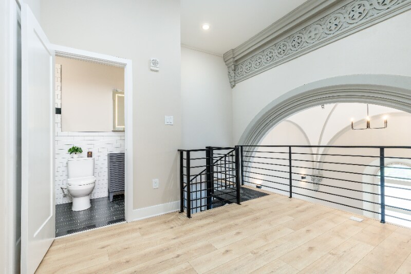 Building Photo - 1030 N 48th St