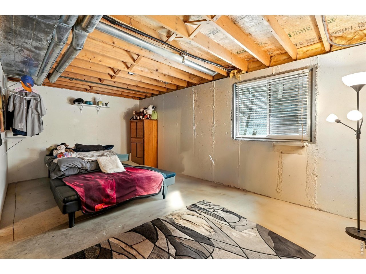 Building Photo - 2122 3rd St SW