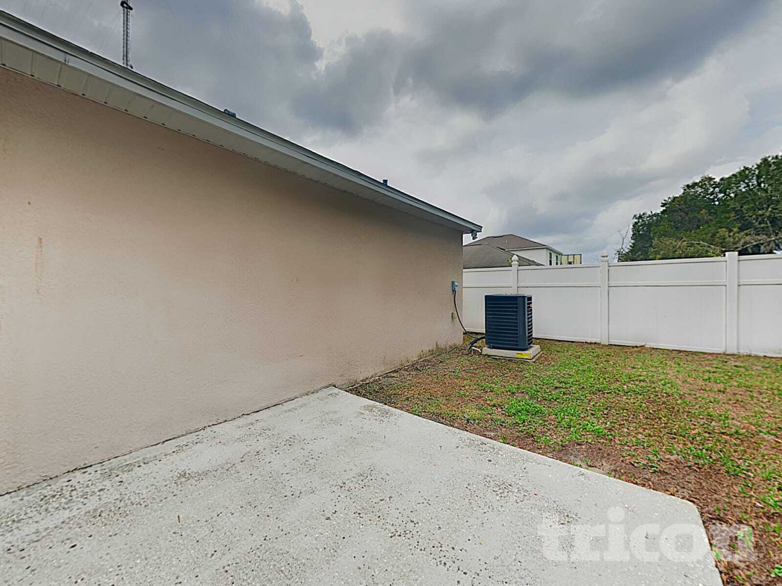 Building Photo - 13822 Gentle Woods Ave