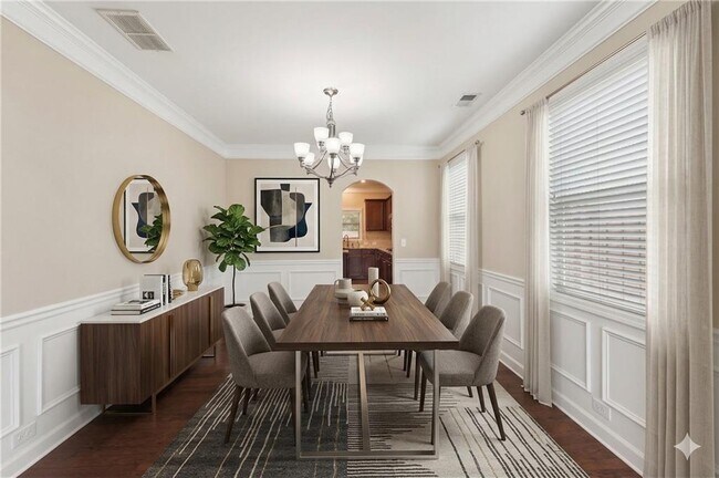 Building Photo - 6370 Shiloh Woods Dr