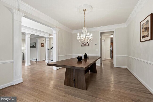 Building Photo - 4924 Berkshire Woods Dr