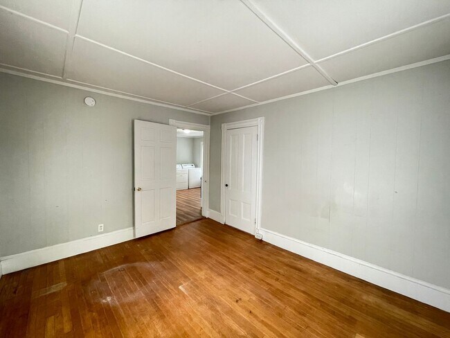 Building Photo - 350 Portland St