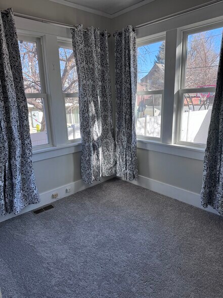 Bedroom 2 / office - 2270 Holly St