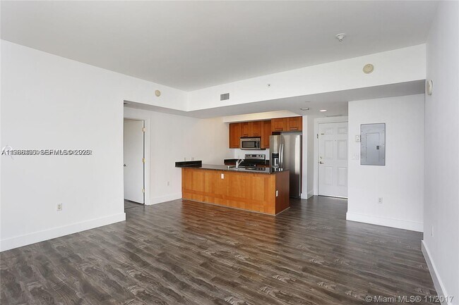 Building Photo - 4100 Salzedo St