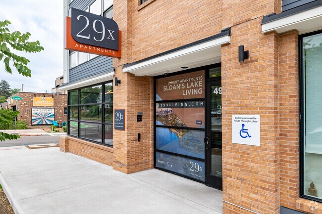 Building Photo - 29X