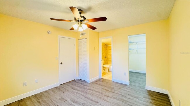 Building Photo - 9015 Westchester Cir