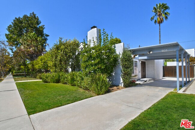 Building Photo - 6133 Maryland Dr