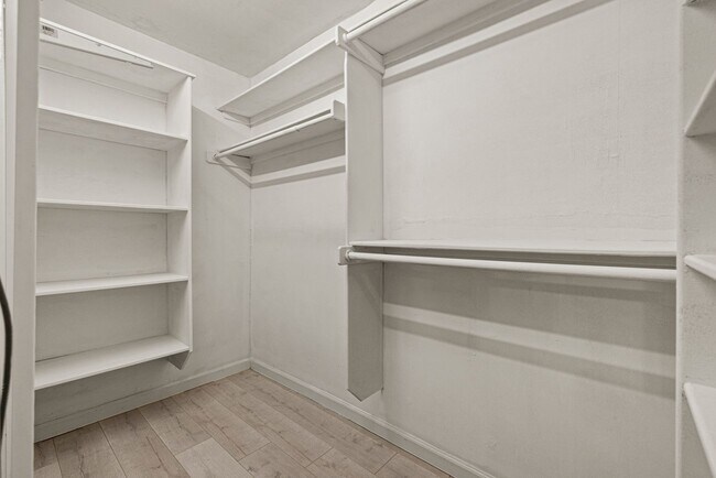 Building Photo - Charming Home with Expansive Backyard on a...