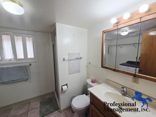 Building Photo - 6 bedroom in Billings MT 59102