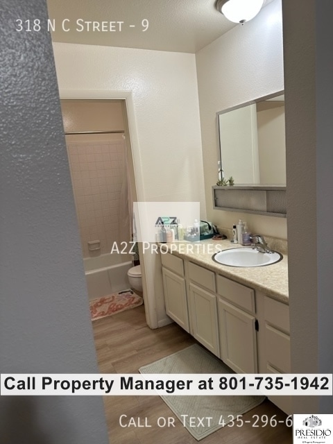 Building Photo - 318 N Center St