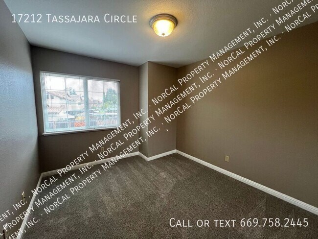 Building Photo - 17212 Tassajara Cir