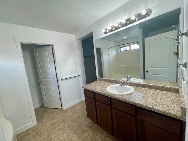 Building Photo - 2668 Cottonwood Dr