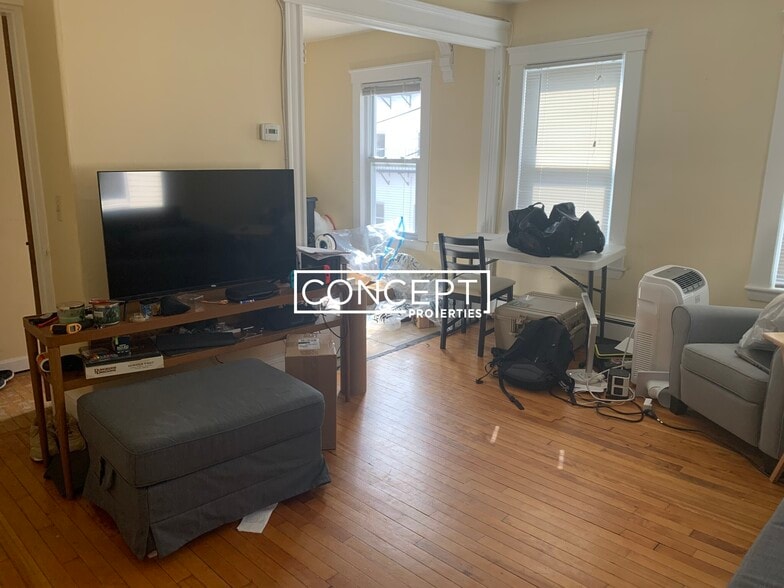 Building Photo - 7 Craigie Terrace