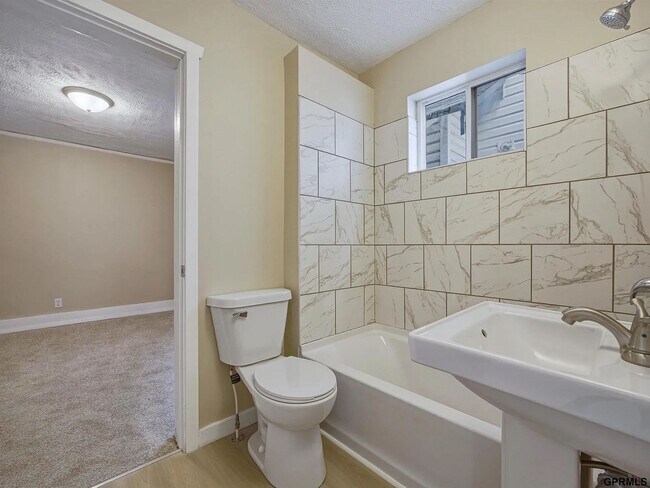 Building Photo - Two bedroom house for rent