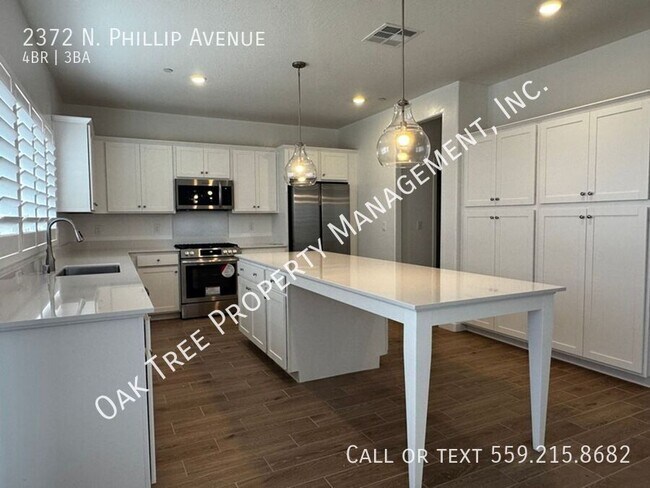 Building Photo - 2372 N Phillip Ave