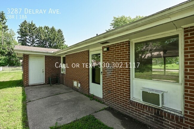 Building Photo - 3287 Delray Ave NW