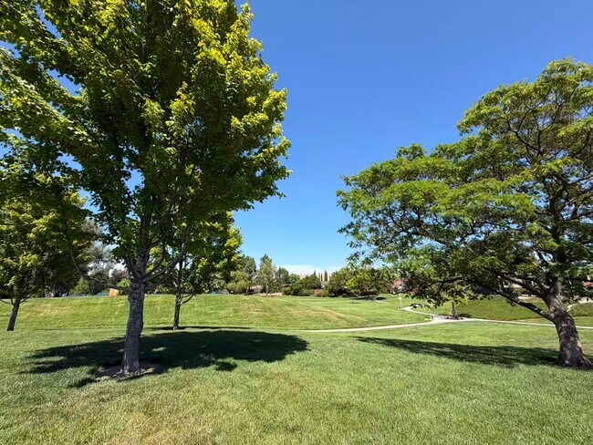 Building Photo - Updated 4BD/2.5BA Concord Home Near Parks, Tennis Courts, Community Amenities