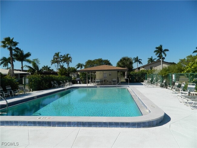 Building Photo - 9339 Lennex Ln