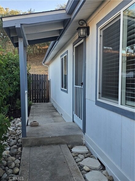 Building Photo - 2510 Bridle Trail Ln