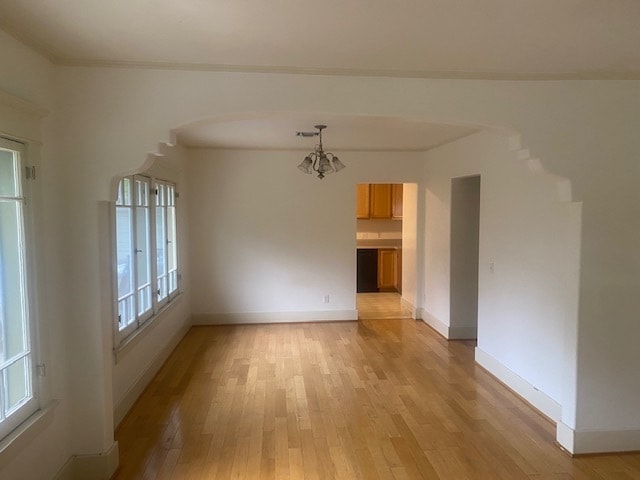 Building Photo - 1237 N Sierra Bonita Ave