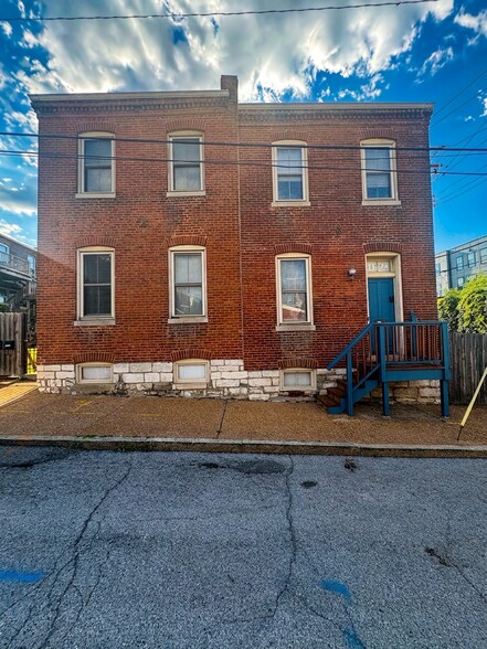 Building Photo - 1117 Missouri Ave