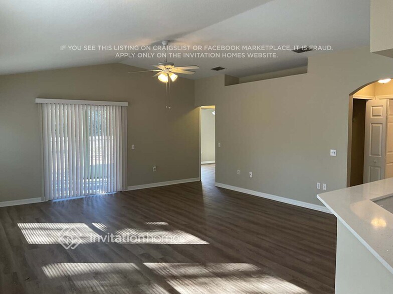 Building Photo - 1014 Heron Ct