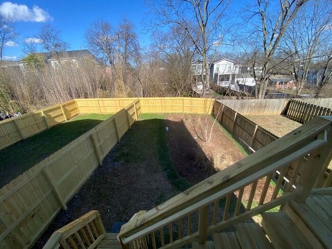 Building Photo - Beautiful New House in West Nashville - High End Appliances