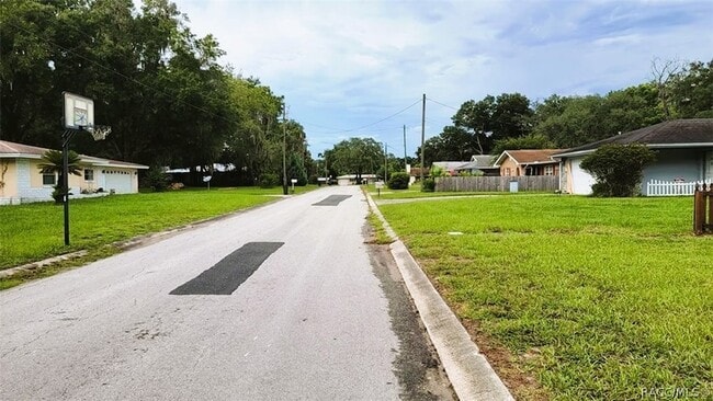 Building Photo - 732 Sinclair Terrace