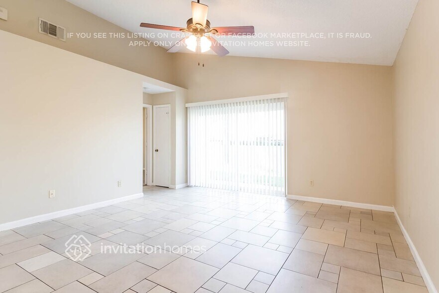 Building Photo - 10717 Brice Ct