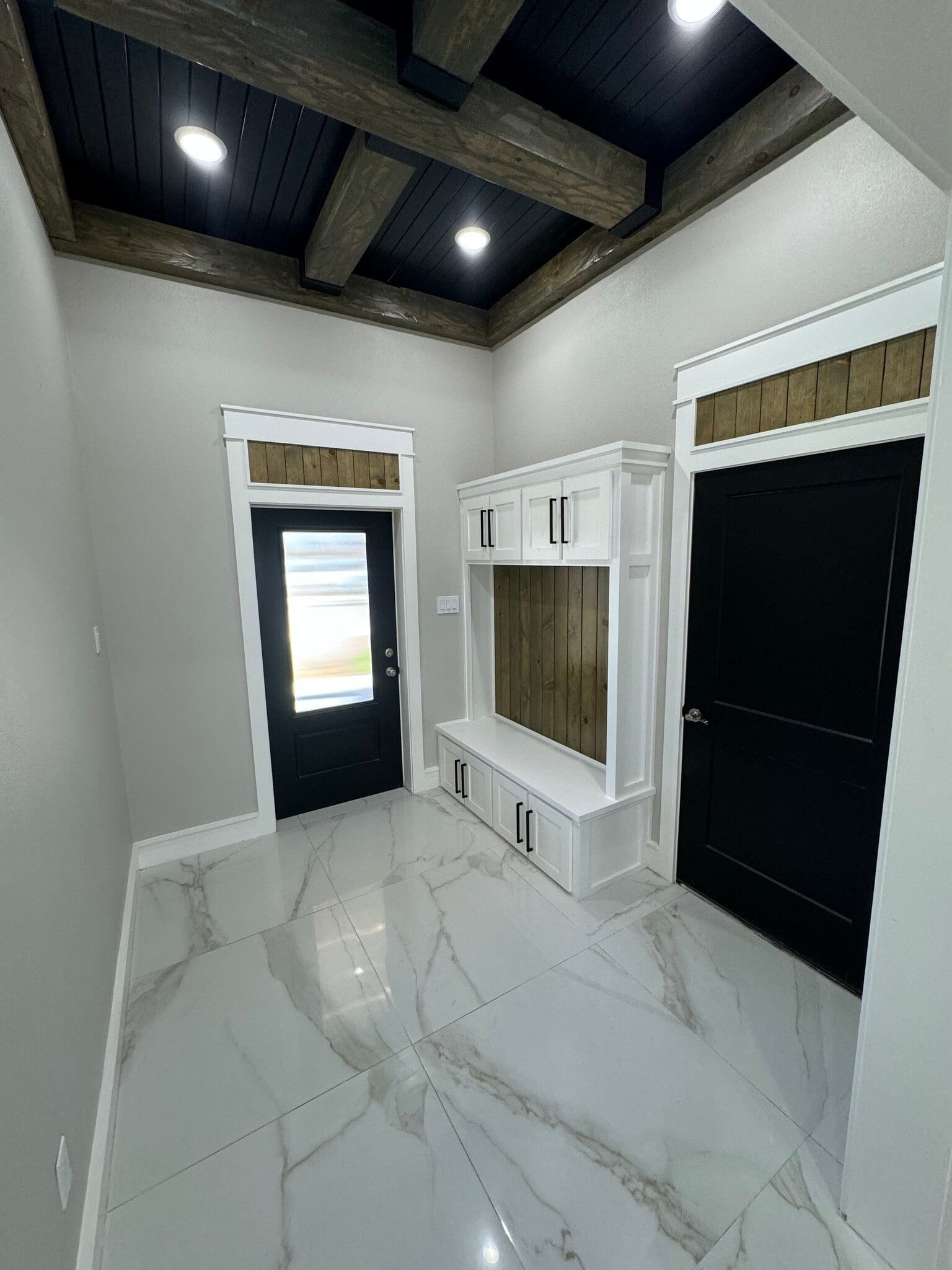 Building Photo - 904 N Fulton Ave