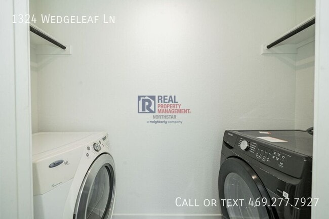 Building Photo - 1324 Wedge Leaf Ln