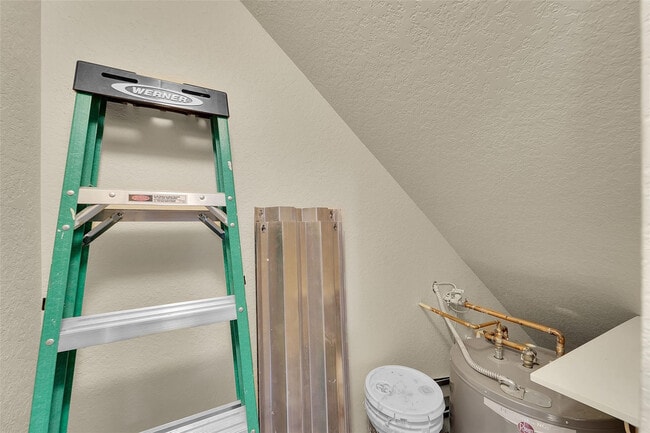 Building Photo - 9088 NW 40th St