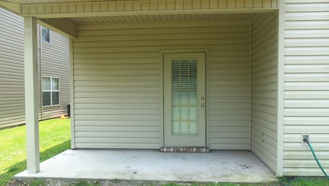 Building Photo - 2950 Palmetto Ridge Way