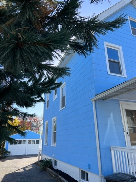 Primary Photo - 188 Lamson St