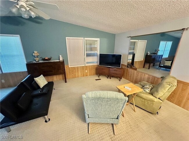 Building Photo - 3165 Bunny Run Dr