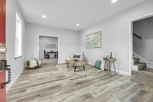 Building Photo - 2211 17th St