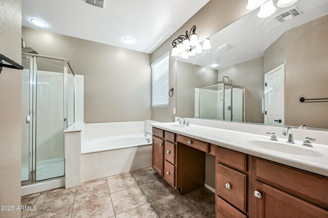 Building Photo - 15342 W Windsor Ave