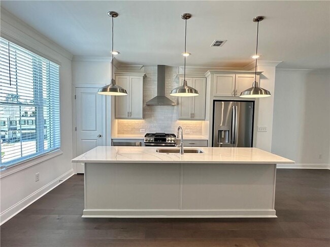 Building Photo - 1116 Larkin Dr