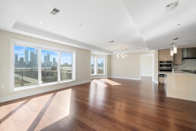 Building Photo - 100 Eton Row