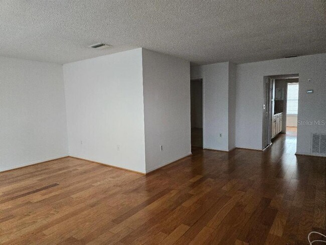 Building Photo - 3128 59th St S