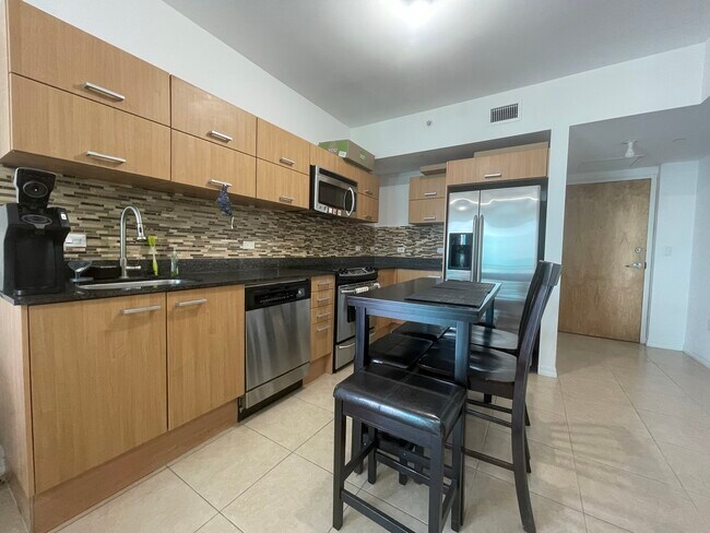 Building Photo - 350 S Miami Ave