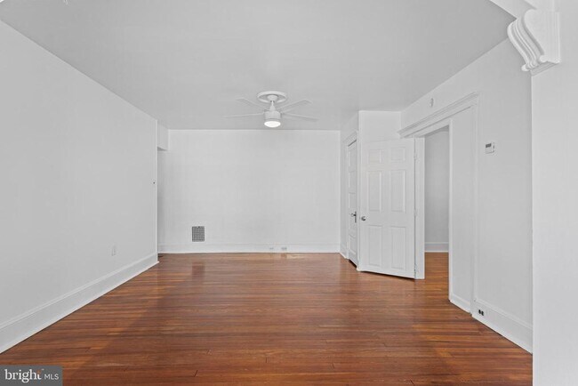 Building Photo - 153 Conestoga Rd
