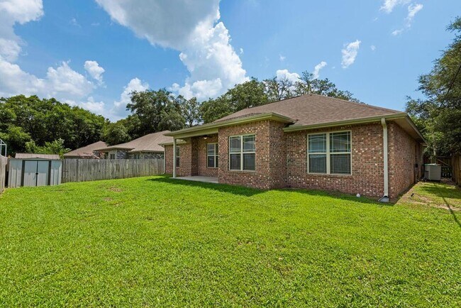 Building Photo - 150 Richpien Rd