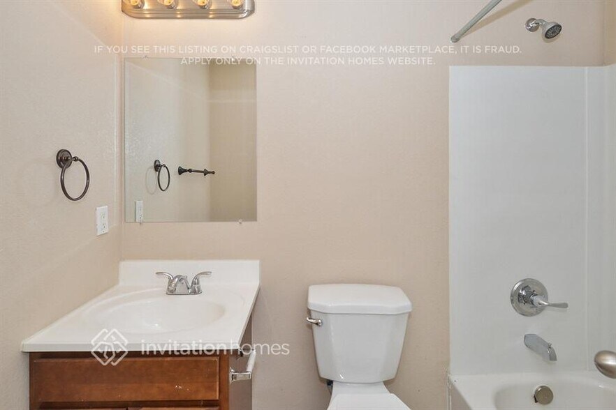 Building Photo - 5536 Blackhawk Wy