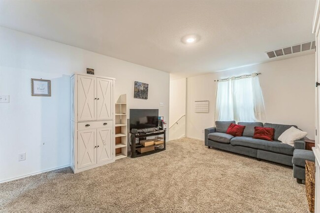Building Photo - 232 Rancho Del Cielo Ln