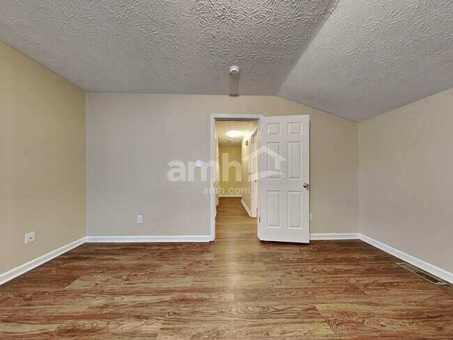 Building Photo - 7238 Austin Park Ln