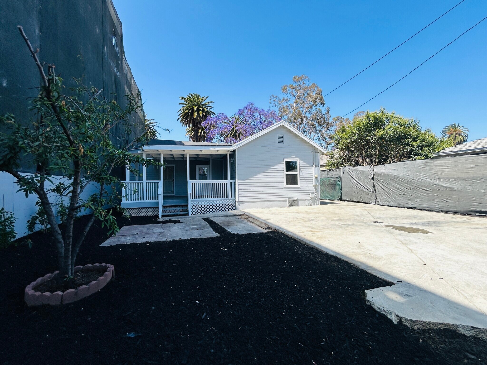 Building Photo - 14726 Friar St